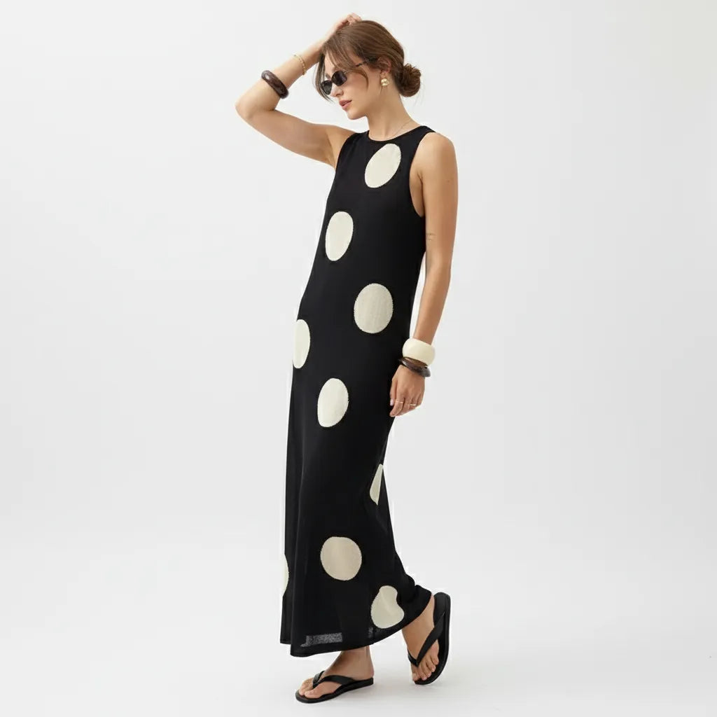 vestido-longo-poa-maize-lado-mao-cabelo