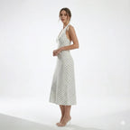 vestido-midi-poa-sky-lado